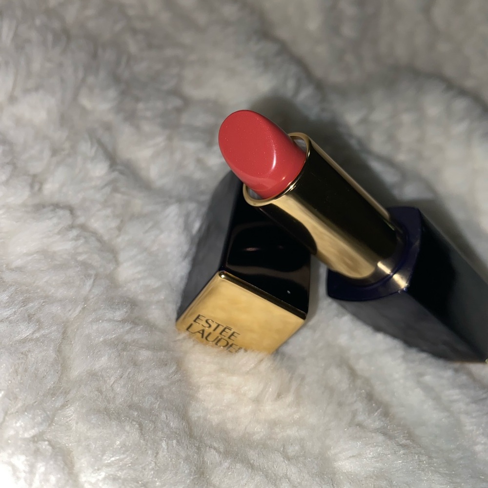 Estēe Lauder Lipstick